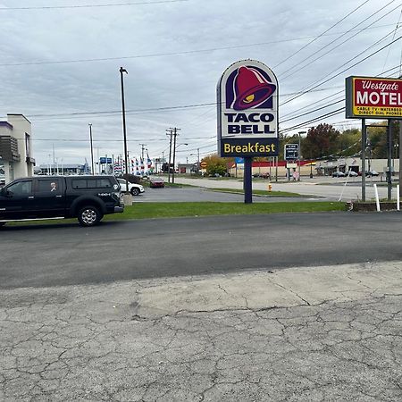 Westgate Manor Motel Austintown & Youngstown Ohio エクステリア 写真
