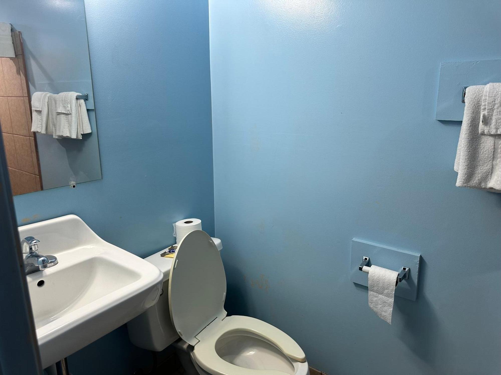 Westgate Manor Motel Austintown & Youngstown Ohio エクステリア 写真